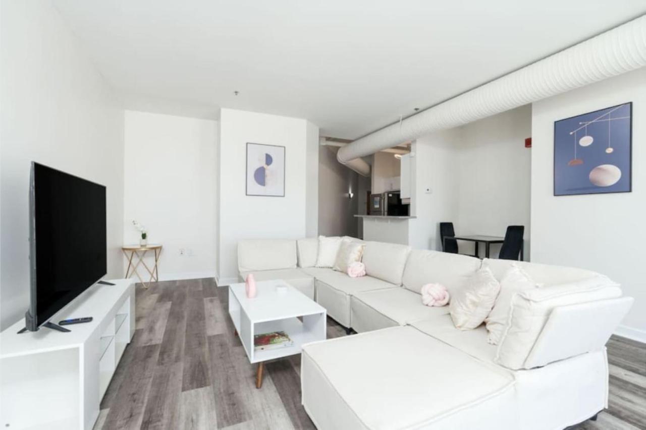 Downtown Indy Private - Shared Apartment